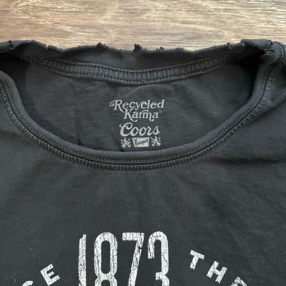 Recycled Karma Black/Grey Coors Banquet Beer distressed shirt - Picture 4 of 8
